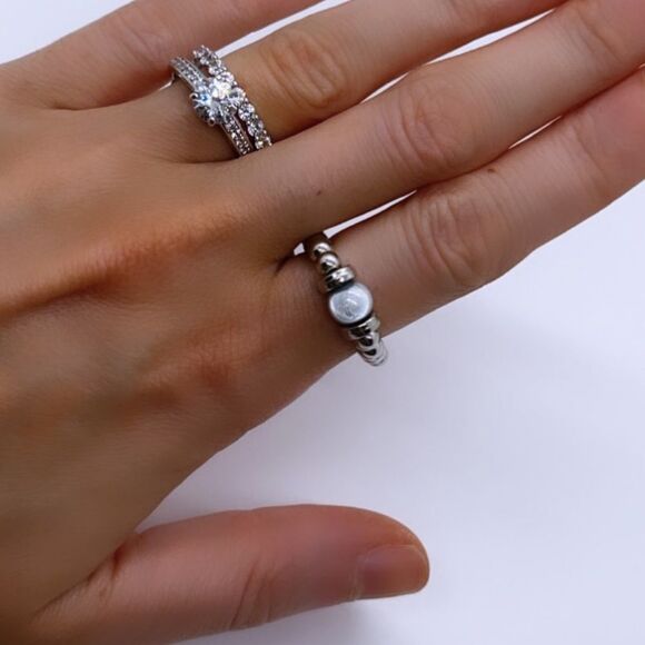 Wool + Pepper Co. Jewelry - NWT Wool + Pepper Co. Iridescent & Silver Ring